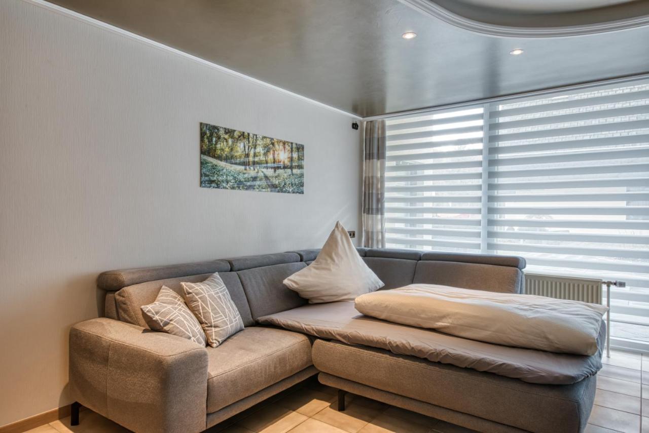 Apartment Haus Tiefenbach ビューリンゲン エクステリア 写真
