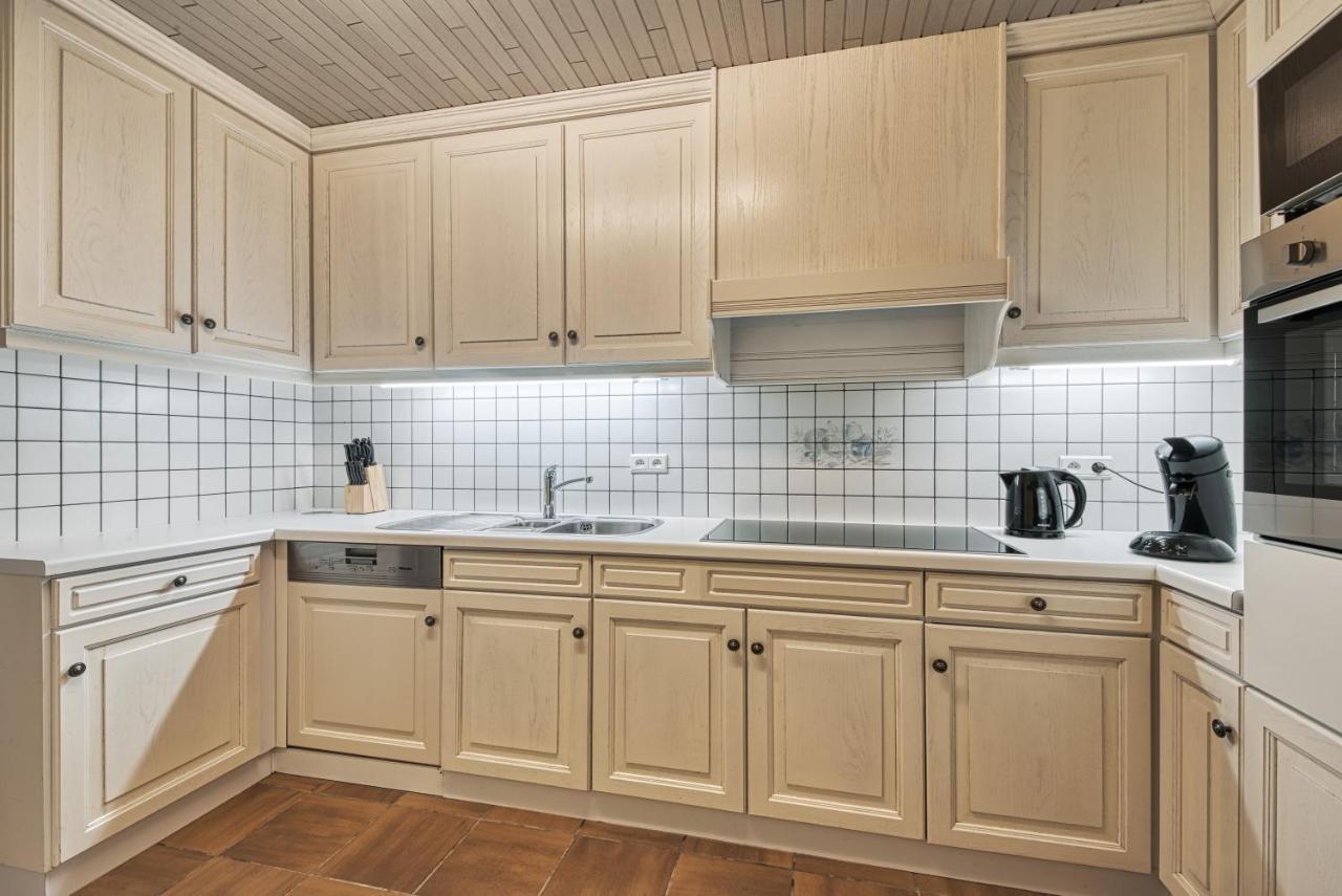 Apartment Haus Tiefenbach ビューリンゲン エクステリア 写真